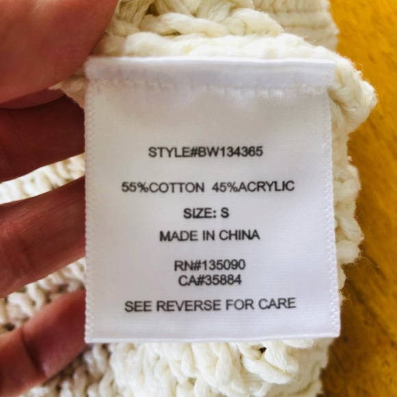 Comfy/Casual -SM- Baggy Cream Sweater - Picture 5 of 10